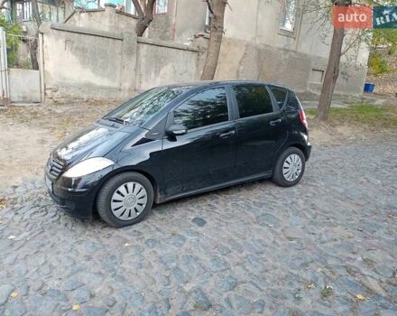 Чорний Мерседес А 150, об'ємом двигуна 1.5 л та пробігом 240 тис. км за 6000 $, фото 1 на Automoto.ua