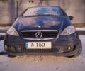 Синий Мерседес А 150, объемом двигателя 1.5 л и пробегом 216 тыс. км за 4461 $, фото 1 на Automoto.ua
