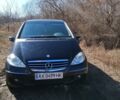 Черный Мерседес А 200, объемом двигателя 2 л и пробегом 159 тыс. км за 8000 $, фото 1 на Automoto.ua