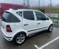 Белый Мерседес А класс, объемом двигателя 1.4 л и пробегом 192 тыс. км за 3000 $, фото 2 на Automoto.ua