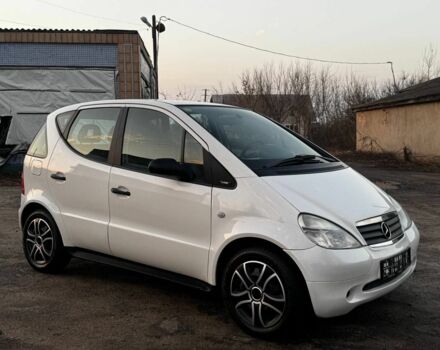 Белый Мерседес А класс, объемом двигателя 0 л и пробегом 180 тыс. км за 4250 $, фото 3 на Automoto.ua