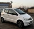 Белый Мерседес А класс, объемом двигателя 0 л и пробегом 180 тыс. км за 4250 $, фото 3 на Automoto.ua