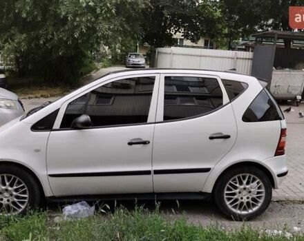 Білий Мерседес А клас, об'ємом двигуна 1.6 л та пробігом 280 тис. км за 2800 $, фото 3 на Automoto.ua