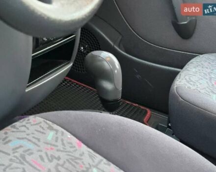 Белый Мерседес А класс, объемом двигателя 1.4 л и пробегом 180 тыс. км за 4250 $, фото 15 на Automoto.ua