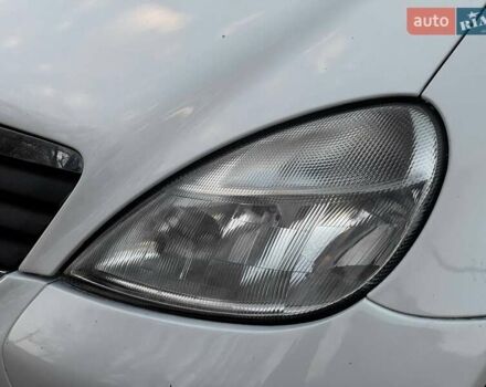 Белый Мерседес А класс, объемом двигателя 1.4 л и пробегом 180 тыс. км за 4250 $, фото 46 на Automoto.ua