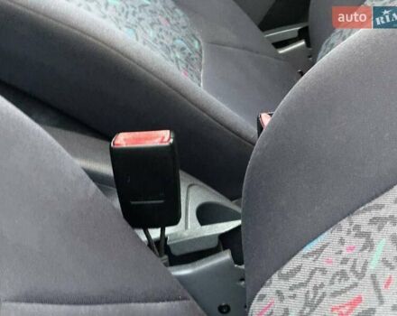 Белый Мерседес А класс, объемом двигателя 1.4 л и пробегом 180 тыс. км за 4250 $, фото 13 на Automoto.ua