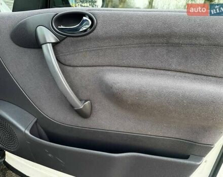 Белый Мерседес А класс, объемом двигателя 1.4 л и пробегом 180 тыс. км за 4250 $, фото 29 на Automoto.ua