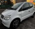 Белый Мерседес А класс, объемом двигателя 1.4 л и пробегом 180 тыс. км за 4250 $, фото 54 на Automoto.ua