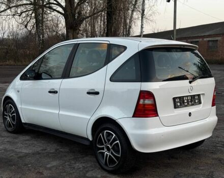 Белый Мерседес А класс, объемом двигателя 0 л и пробегом 180 тыс. км за 4250 $, фото 9 на Automoto.ua