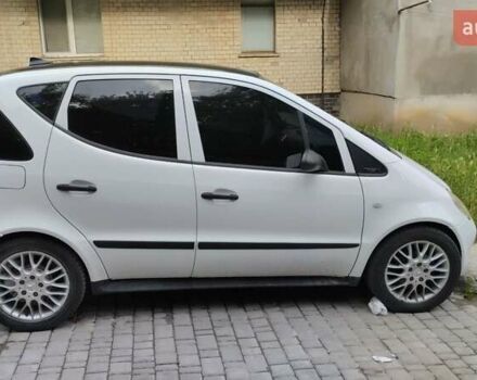 Білий Мерседес А клас, об'ємом двигуна 1.6 л та пробігом 280 тис. км за 2800 $, фото 2 на Automoto.ua