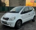 Белый Мерседес А класс, объемом двигателя 1.4 л и пробегом 180 тыс. км за 4250 $, фото 4 на Automoto.ua