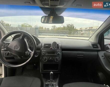 Білий Мерседес А клас, об'ємом двигуна 1.5 л та пробігом 191 тис. км за 6900 $, фото 18 на Automoto.ua