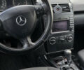 Мерседес А класс 2009 в Запорожье на Automoto.ua Белый Мерседес А класс, объемом двигателя 1.7 л и пробегом 129 тыс. км за 7999 $, фото 7 на Automoto.ua