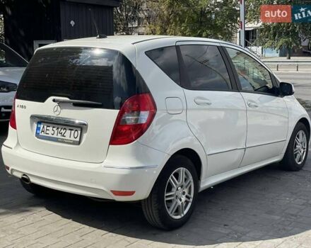 Белый Мерседес А класс, объемом двигателя 1.7 л и пробегом 110 тыс. км за 7700 $, фото 7 на Automoto.ua