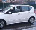 Білий Мерседес А клас, об'ємом двигуна 1.7 л та пробігом 176 тис. км за 5899 $, фото 6 на Automoto.ua