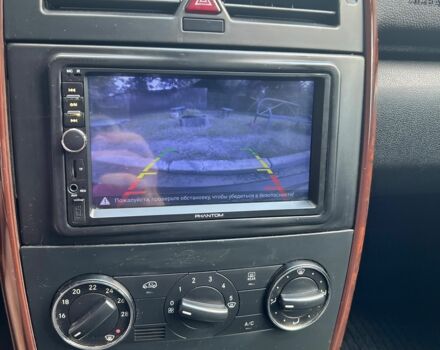 Белый Мерседес А класс, объемом двигателя 1.7 л и пробегом 131 тыс. км за 6500 $, фото 5 на Automoto.ua