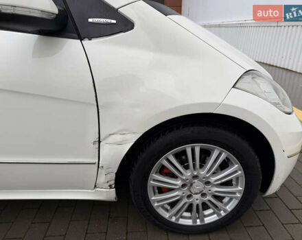 Белый Мерседес А класс, объемом двигателя 1.7 л и пробегом 152 тыс. км за 5500 $, фото 14 на Automoto.ua