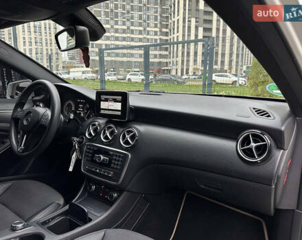 Білий Мерседес А клас, об'ємом двигуна 1.8 л та пробігом 131 тис. км за 12950 $, фото 34 на Automoto.ua