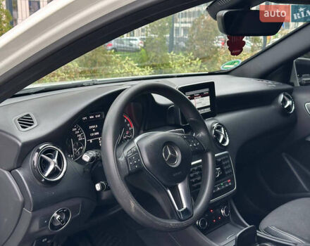 Білий Мерседес А клас, об'ємом двигуна 1.8 л та пробігом 131 тис. км за 12950 $, фото 30 на Automoto.ua