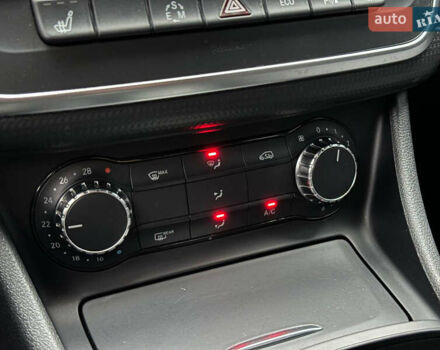 Білий Мерседес А клас, об'ємом двигуна 1.8 л та пробігом 131 тис. км за 12950 $, фото 23 на Automoto.ua