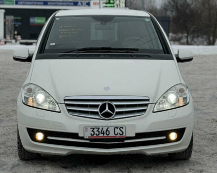 Белый Мерседес А класс, объемом двигателя 1.7 л и пробегом 58 тыс. км за 8800 $, фото 7 на Automoto.ua