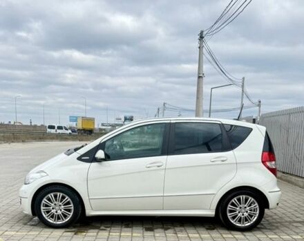 Білий Мерседес А клас, об'ємом двигуна 1.7 л та пробігом 132 тис. км за 8500 $, фото 2 на Automoto.ua