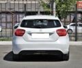 Мерседес А класс 2013 в Киеве на Automoto.ua Белый Мерседес А класс, объемом двигателя 1.8 л и пробегом 82 тыс. км за 17000 $, фото 5 на Automoto.ua
