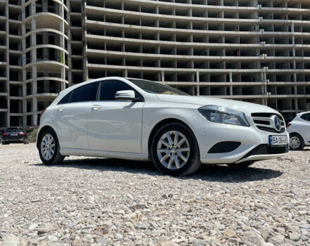 Білий Мерседес А клас, об'ємом двигуна 1.46 л та пробігом 123 тис. км за 17000 $, фото 17 на Automoto.ua