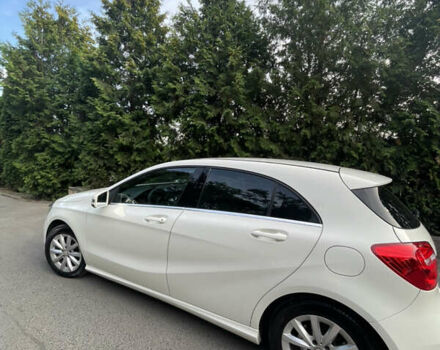 Білий Мерседес А клас, об'ємом двигуна 1.46 л та пробігом 123 тис. км за 17000 $, фото 2 на Automoto.ua