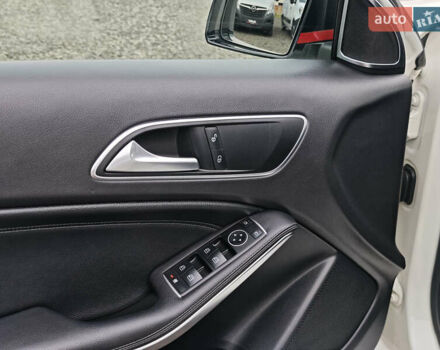 Белый Мерседес А класс, объемом двигателя 1.6 л и пробегом 197 тыс. км за 14499 $, фото 17 на Automoto.ua