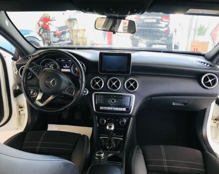 Білий Мерседес А клас, об'ємом двигуна 1.6 л та пробігом 140 тис. км за 13500 $, фото 7 на Automoto.ua