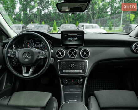 Мерседес А класс 2016 в Львове на Automoto.ua Белый Мерседес А класс, объемом двигателя 1.6 л и пробегом 50 тыс. км за 19000 $, фото 17 на Automoto.ua
