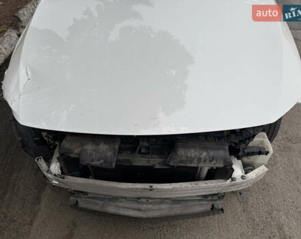 Белый Мерседес А класс, объемом двигателя 1.99 л и пробегом 70 тыс. км за 16666 $, фото 9 на Automoto.ua