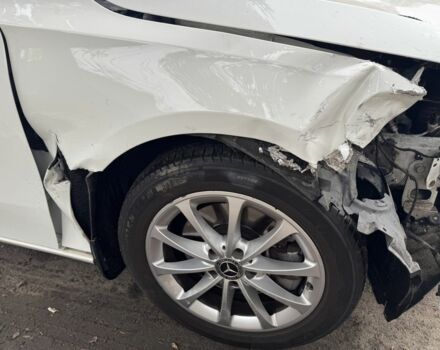 Білий Мерседес А клас, об'ємом двигуна 2 л та пробігом 70 тис. км за 381 $, фото 6 на Automoto.ua