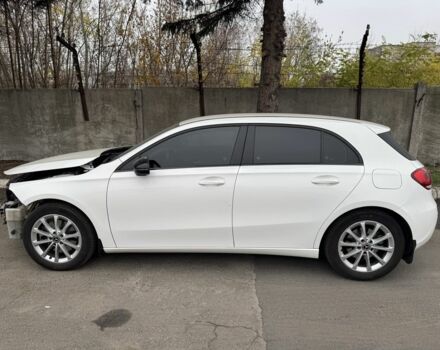 Білий Мерседес А клас, об'ємом двигуна 2 л та пробігом 70 тис. км за 381 $, фото 3 на Automoto.ua