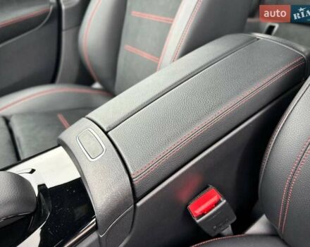 Белый Мерседес А класс, объемом двигателя 1.95 л и пробегом 15 тыс. км за 37500 $, фото 53 на Automoto.ua