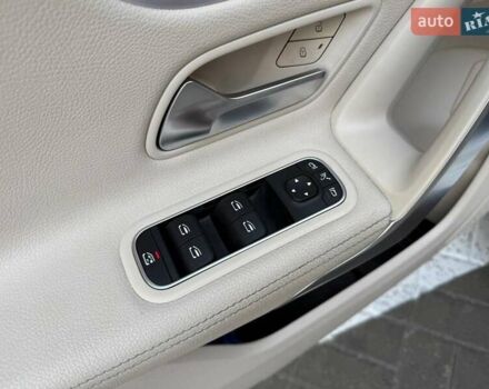 Белый Мерседес А класс, объемом двигателя 1.99 л и пробегом 42 тыс. км за 26990 $, фото 14 на Automoto.ua