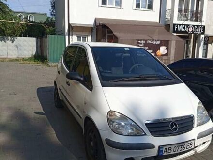 Мерседес А класс 2002 в Могилев-Подольском на Automoto.ua Белый Мерседес А класс, объемом двигателя 1.69 л и пробегом 198 тыс. км за 2499 $, фото 1 на Automoto.ua
