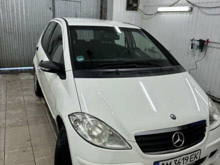 Мерседес А клас 2008 у Житомирі на Automoto.ua Білий Мерседес А клас, об'ємом двигуна 1.5 л та пробігом 250 тис. км за 5000 $, фото 1 на Automoto.ua