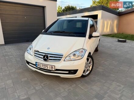 Білий Мерседес А клас, об'ємом двигуна 1.7 л та пробігом 97 тис. км за 7500 $, фото 1 на Automoto.ua