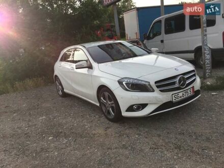 Мерседес А класс 2015 в Одессе на Automoto.ua Белый Мерседес А класс, объемом двигателя 1.5 л и пробегом 119 тыс. км за 20500 $, фото 1 на Automoto.ua