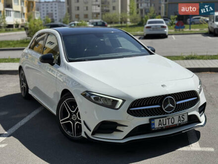 Мерседес А класс 2018 в Киеве на Automoto.ua Белый Мерседес А класс, объемом двигателя 1.4 л и пробегом 42 тыс. км за 24999 $, фото 1 на Automoto.ua