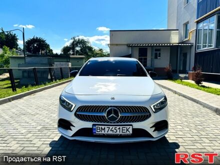 Мерседес А класс 2021 в Ромнах на Automoto.ua Белый Мерседес А класс, объемом двигателя 1.4 л и пробегом 45 тыс. км за 34500 $, фото 1 на Automoto.ua