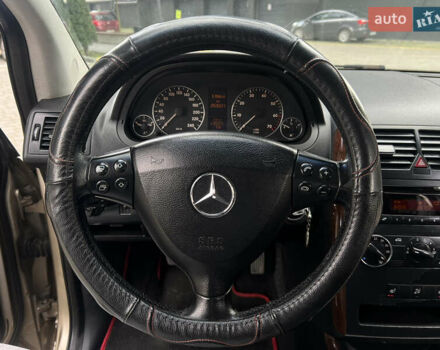 Бежевый Мерседес А класс, объемом двигателя 1.7 л и пробегом 255 тыс. км за 4799 $, фото 15 на Automoto.ua