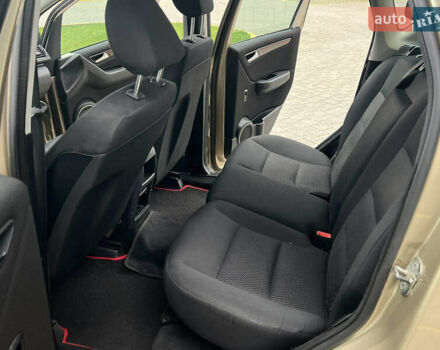 Бежевый Мерседес А класс, объемом двигателя 1.7 л и пробегом 253 тыс. км за 3550 $, фото 20 на Automoto.ua