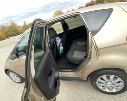 Мерседес А клас 2005 у Дніпро (Дніпропетровську) на Automoto.ua Бежевий Мерседес А клас, об'ємом двигуна 1.7 л та пробігом 119 тис. км за 6000 $, фото 9 на Automoto.ua