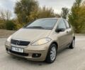 Мерседес А клас 2005 у Дніпро (Дніпропетровську) на Automoto.ua Бежевий Мерседес А клас, об'ємом двигуна 1.7 л та пробігом 119 тис. км за 6000 $, фото 1 на Automoto.ua