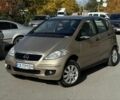 Бежевий Мерседес А клас, об'ємом двигуна 1.5 л та пробігом 300 тис. км за 3850 $, фото 1 на Automoto.ua