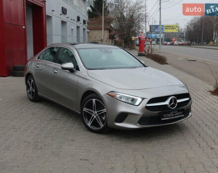 Мерседес А класс 2019 в Одессе на Automoto.ua Бежевый Мерседес А класс, объемом двигателя 1.99 л и пробегом 77 тыс. км за 26000 $, фото 2 на Automoto.ua