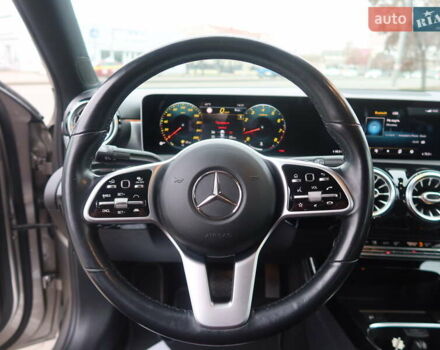 Мерседес А класс 2019 в Одессе на Automoto.ua Бежевый Мерседес А класс, объемом двигателя 1.99 л и пробегом 77 тыс. км за 26000 $, фото 15 на Automoto.ua